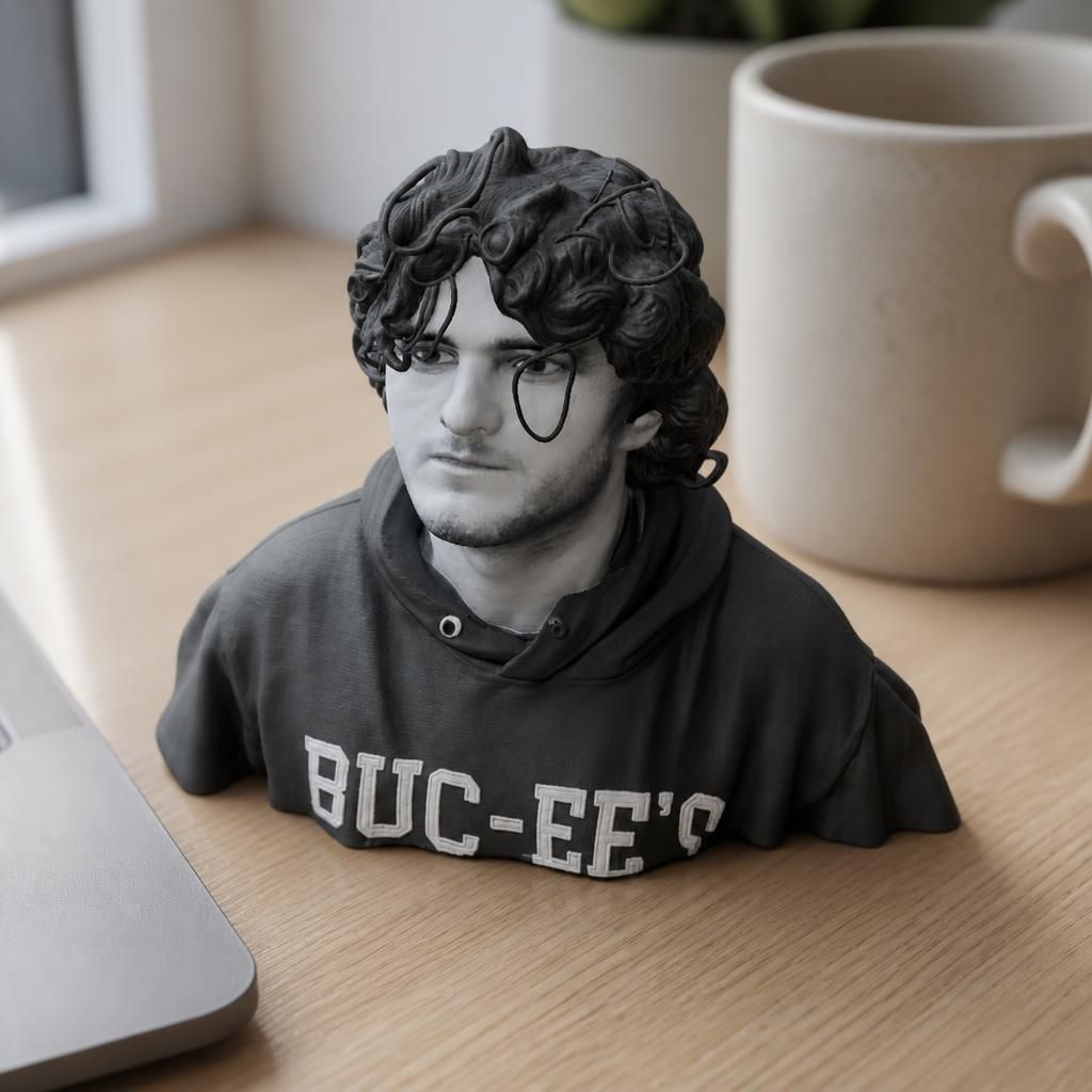 Bryce as a real 3D print on a desk